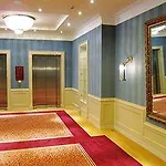 Morada Strandhotel Ostseebad Отель Кюлунгсборн