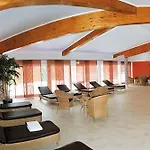 Morada Strandhotel Ostseebad Отель Кюлунгсборн
