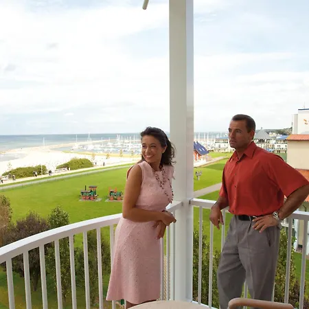 Morada Strandhotel Ostseebad ホテル