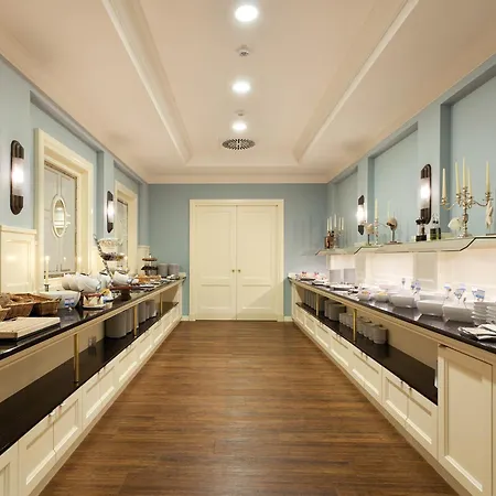 Morada Strandhotel Ostseebad 4*