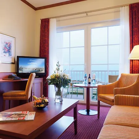 Morada Strandhotel Ostseebad 호텔