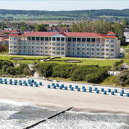 Morada Strandhotel Ostseebad ホテル 4*