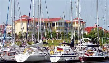 Morada Strandhotel Ostseebad מלון 4*